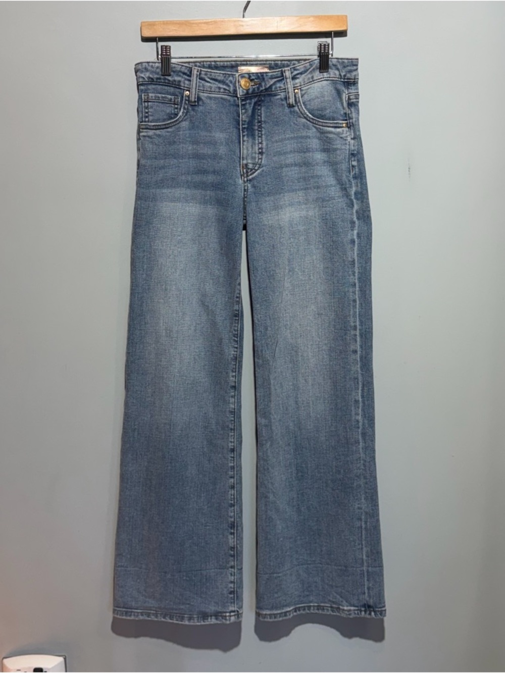 Kut from the Kloth "Meg" High RIse Fab Ab Wide Leg Blue Jeans